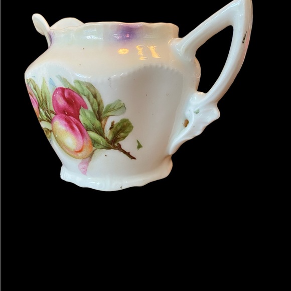 Antique Johann Seltmann porcelain creamer very rare 1901-1932 3.5 H x 3.5 x 5.25 - Picture 4 of 9